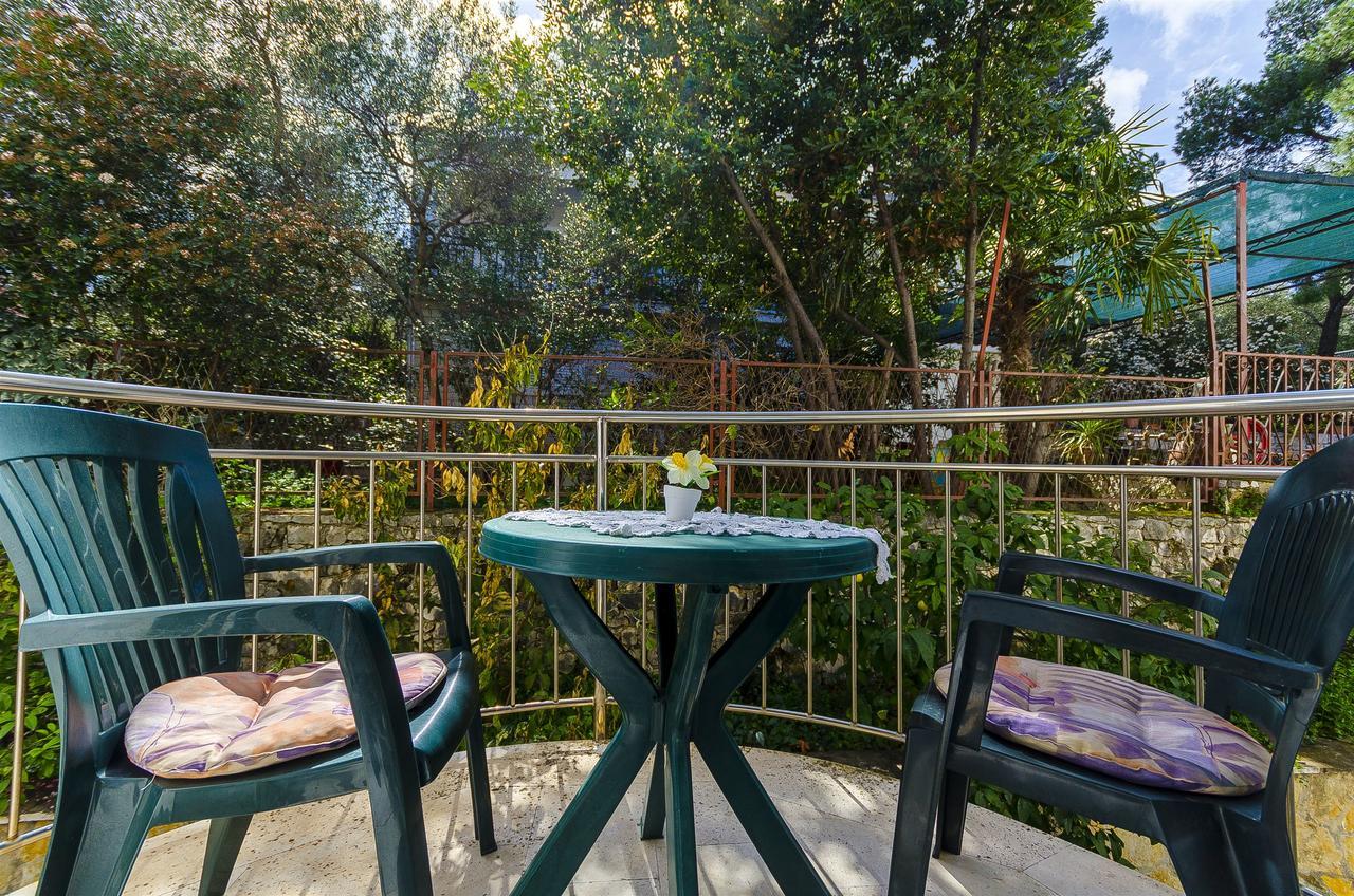 Apartments Krusica Trogir Luaran gambar