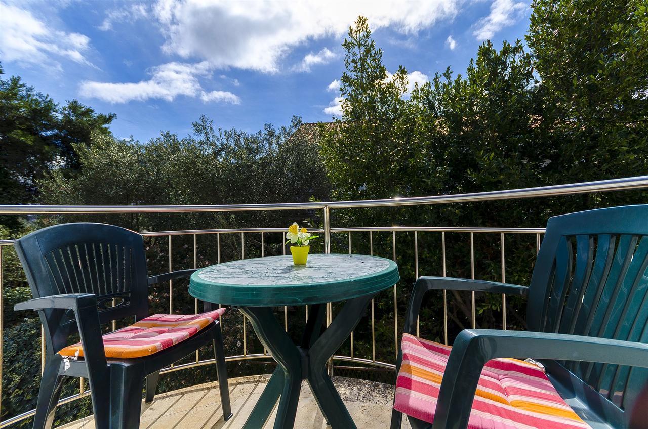 Apartments Krusica Trogir Luaran gambar