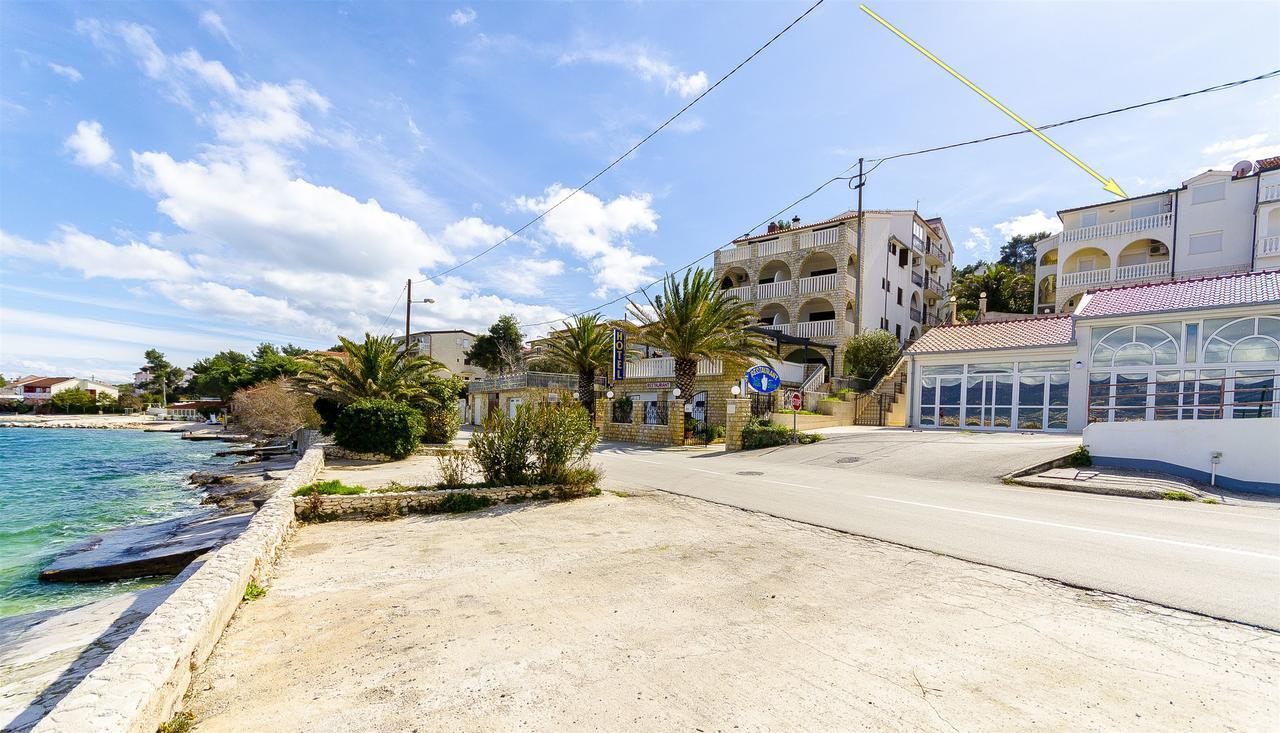 Apartments Krusica Trogir Luaran gambar