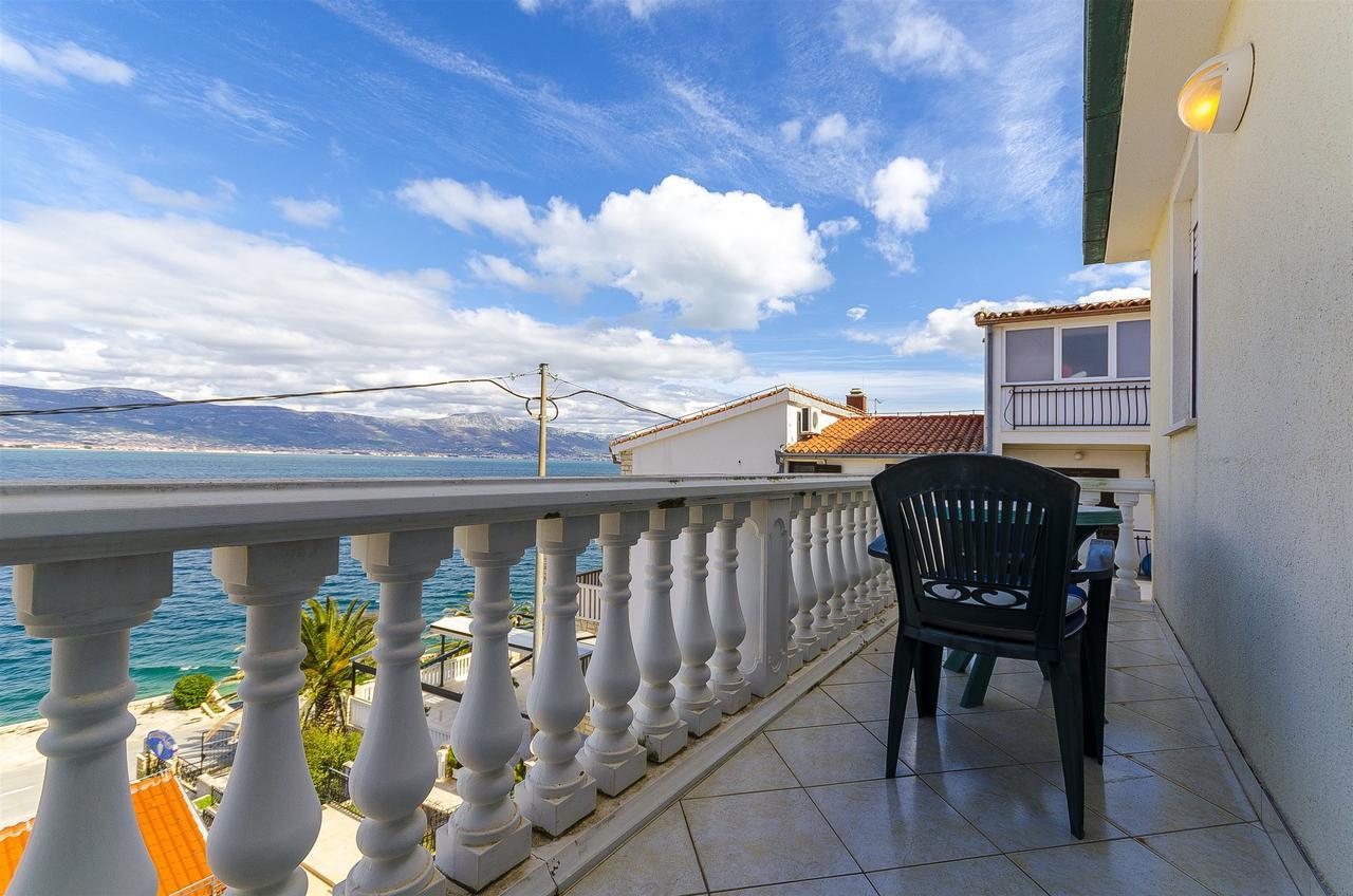Apartments Krusica Trogir Luaran gambar