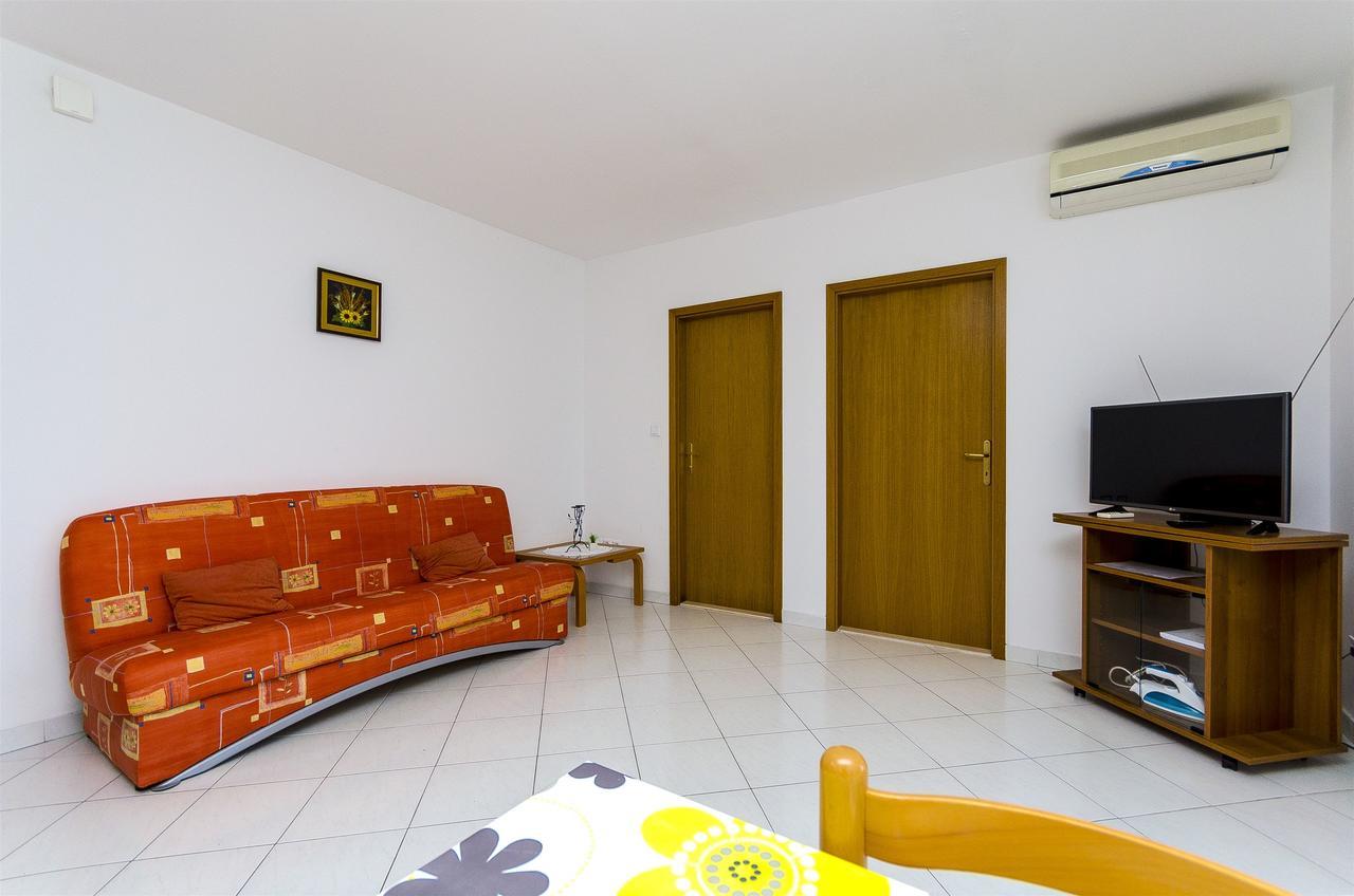 Apartments Krusica Trogir Luaran gambar