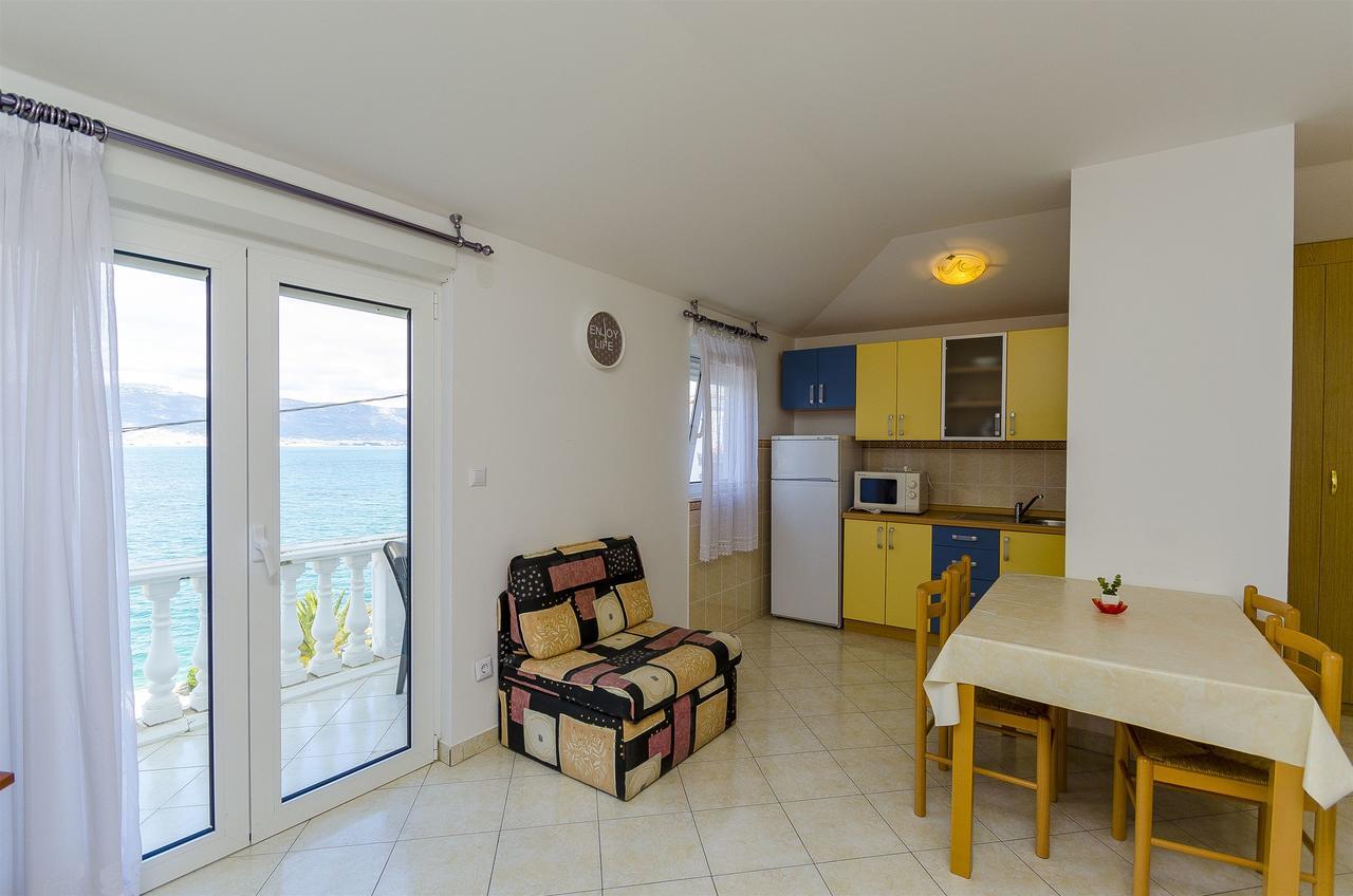 Apartments Krusica Trogir Luaran gambar